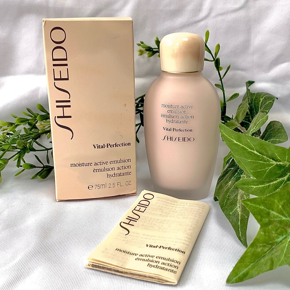 Shiseido Vital-Perfection Moisture Active Emulsion Facial Lotion